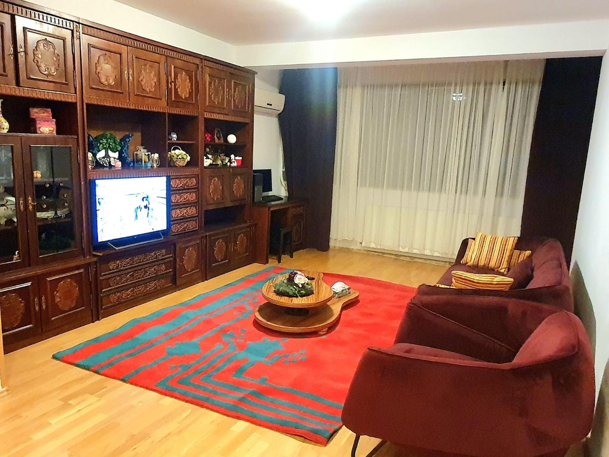 Centru Unirii Luxury Vip Apartament 2 Camere 98 Mp ! Parcare Subterana Privata Incalzita Iarna Si Climatizata Vara Doar Cu Rezervare In Limita Locurilor Disponibile ! Proprietate In Regim Hoteliep - Nu Are Bucatarie ! Бухарест Экстерьер фото